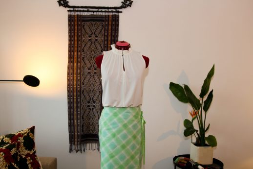2022_8 Frauen leichte bluse, wickel Rock, Paulas Pattern Innsbruck